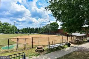3918 W St NW, Washington, DC 20007 - Photo 28