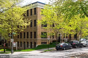 2869 28th NW, Washington, DC 20008 - Photo 2