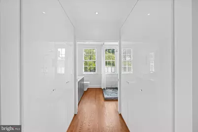 2516 East Place NW, Washington, DC 20007 - Photo 10