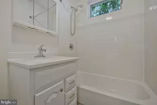 1233 4th St NW, Washington, DC 20001 - Photo 26