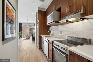 2550 17th St NW, Washington, DC 20009 - Photo 16