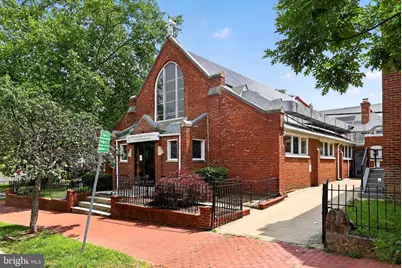 653 11th Street NE, Washington, DC 20002 - Photo 4