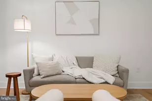 2032 Belmont Road NW, Washington, DC 20009 - Photo 8