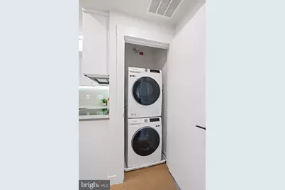 733 8th Street SE #303, Washington, DC 20003 - Photo 14