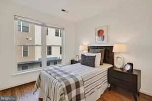 349 L St SE, Washington, DC 20003 - Photo 24