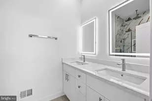 2534 Elvans Rd SE, Washington, DC 20020 - Photo 44