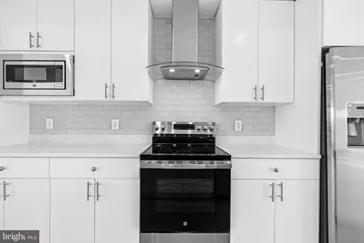 2534 Elvans Road SE, Washington, DC 20020 - Photo 32