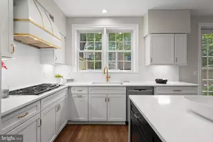 4050 Mansion Dr NW, Washington, DC 20007 - Photo 8