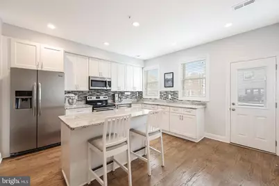 1613 Isherwood Street NE #3, Washington, DC 20002 - Photo 6