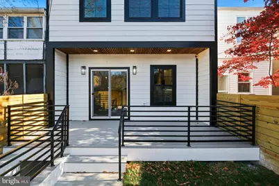 21 16th Street SE, Washington, DC 20003 - Photo 30