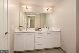 777 C St SE, Washington, DC 20003 - Photo 30