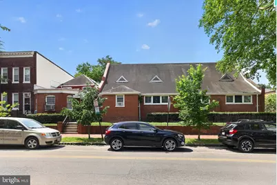 653 11th Street NE, Washington, DC 20002 - Photo 2