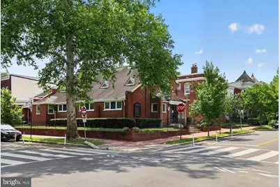 653 11th Street NE, Washington, DC 20002 - Photo 4
