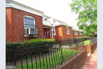 653 11th Street NE, Washington, DC 20002 - Photo 6