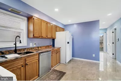 2396 Elvans Road SE, Washington, DC 20020 - Photo 12