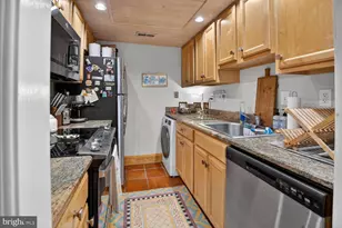 4605 MacArthur Blvd NW, Washington, DC 20007 - Photo 12