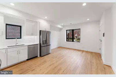 2217 40th Street NW #102, Washington, DC 20007 - Photo 2