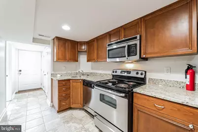 2411 N Capitol Street NE #B, Washington, DC 20002 - Photo 6