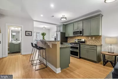 911 L Street NE, Washington, DC 20002 - Photo 8