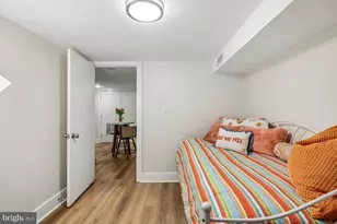 911 L St NE, Washington, DC 20002 - Photo 38