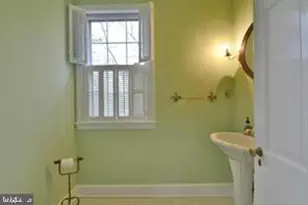 4007 49th St NW, Washington, DC 20016 - Photo 22