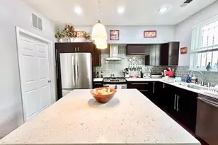 1933 4th St NW, Washington, DC 20001 - Photo 8