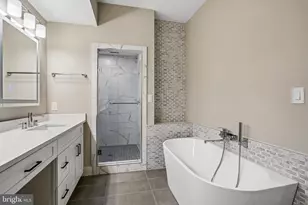 1329 Irving St NW, Washington, DC 20010 - Photo 16