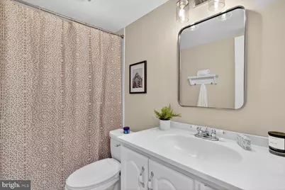 523 8th Street NE #T2, Washington, DC 20002 - Photo 10