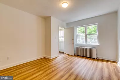 81 Q Street SW, Washington, DC 20024 - Photo 4
