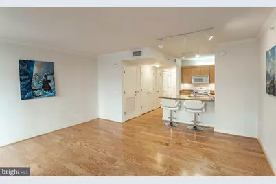616 E Street NW #607, Washington, DC 20004 - Photo 8