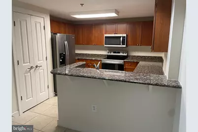 777 7th Street NW #832, Washington, DC 20001 - Photo 6