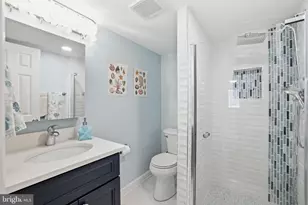 6010 34th Pl NW, Washington, DC 20015 - Photo 18