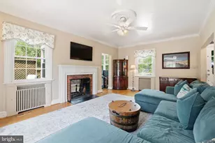 6010 34th Pl NW, Washington, DC 20015 - Photo 8