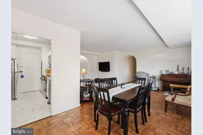4740 Connecticut Avenue NW #818, Washington, DC 20008 - Photo 8