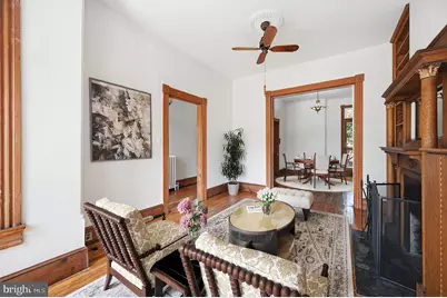406 10th Street SE, Washington, DC 20003 - Photo 2