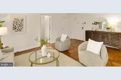 2400 41st Street NW #212, Washington, DC 20007 - Photo 4