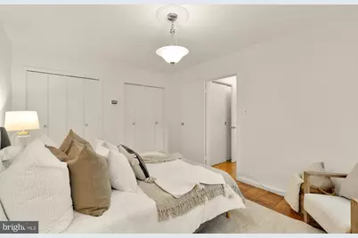 2400 41st Street NW #212, Washington, DC 20007 - Photo 16