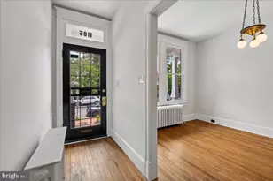 1105 G St SE, Washington, DC 20003 - Photo 8