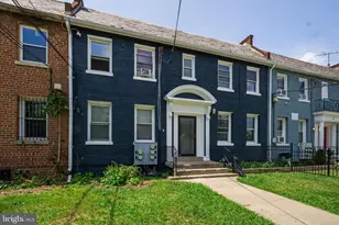 182 36th St NE, Washington, DC 20019 - Photo 2
