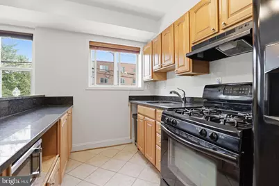 738 Longfellow Street NW #311, Washington, DC 20011 - Photo 8