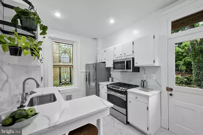727 Massachusetts Avenue NE, Washington, DC 20002 - Photo 16