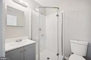 1640 L St NE, Washington, DC 20002 - Photo 10