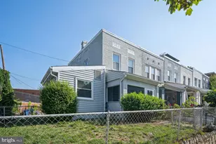 1640 L St NE, Washington, DC 20002 - Photo 2