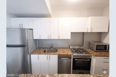 1260 21st Street NW #1000, Washington, DC 20036 - Photo 8