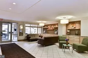 2401 H St NW, Washington, DC 20037 - Photo 14