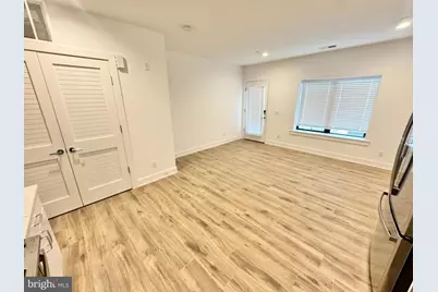 2217 40th Place NW #01, Washington, DC 20007 - Photo 6