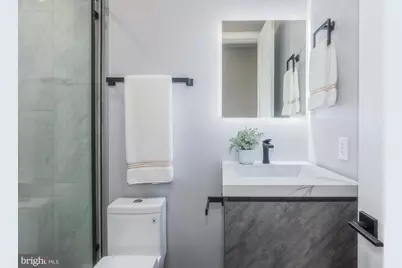 1332 G Street SE #2, Washington, DC 20003 - Photo 28