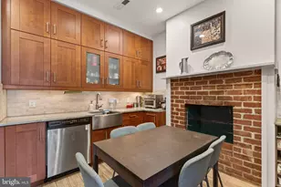 229 10th St NE, Washington, DC 20002 - Photo 12