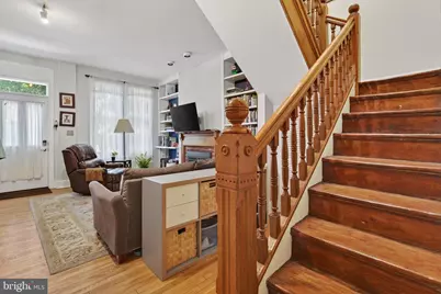 229 10th Street NE, Washington, DC 20002 - Photo 8