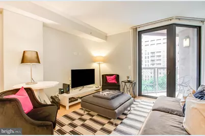 631 D Street NW #638, Washington, DC 20004 - Photo 8
